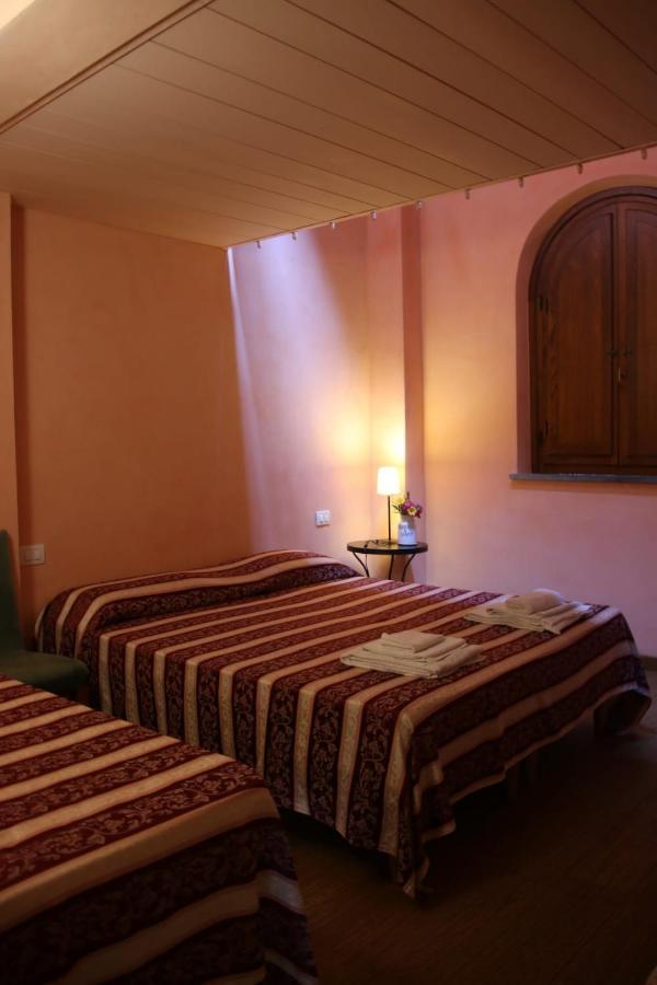 Casa Gaia Pension Lucca Buitenkant foto